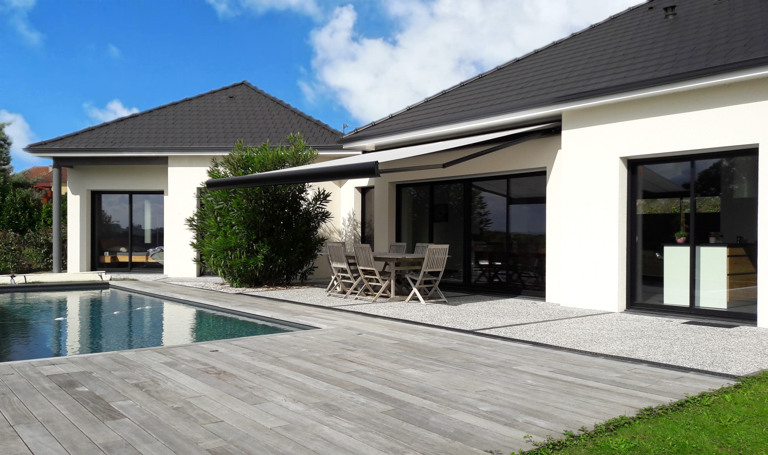 20161018_132530M2 stores 1